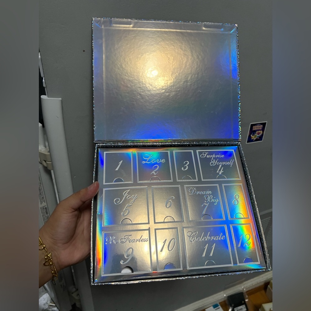 12 day mystery gift box